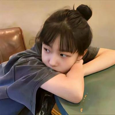 我想变成鸟,所以跳起来